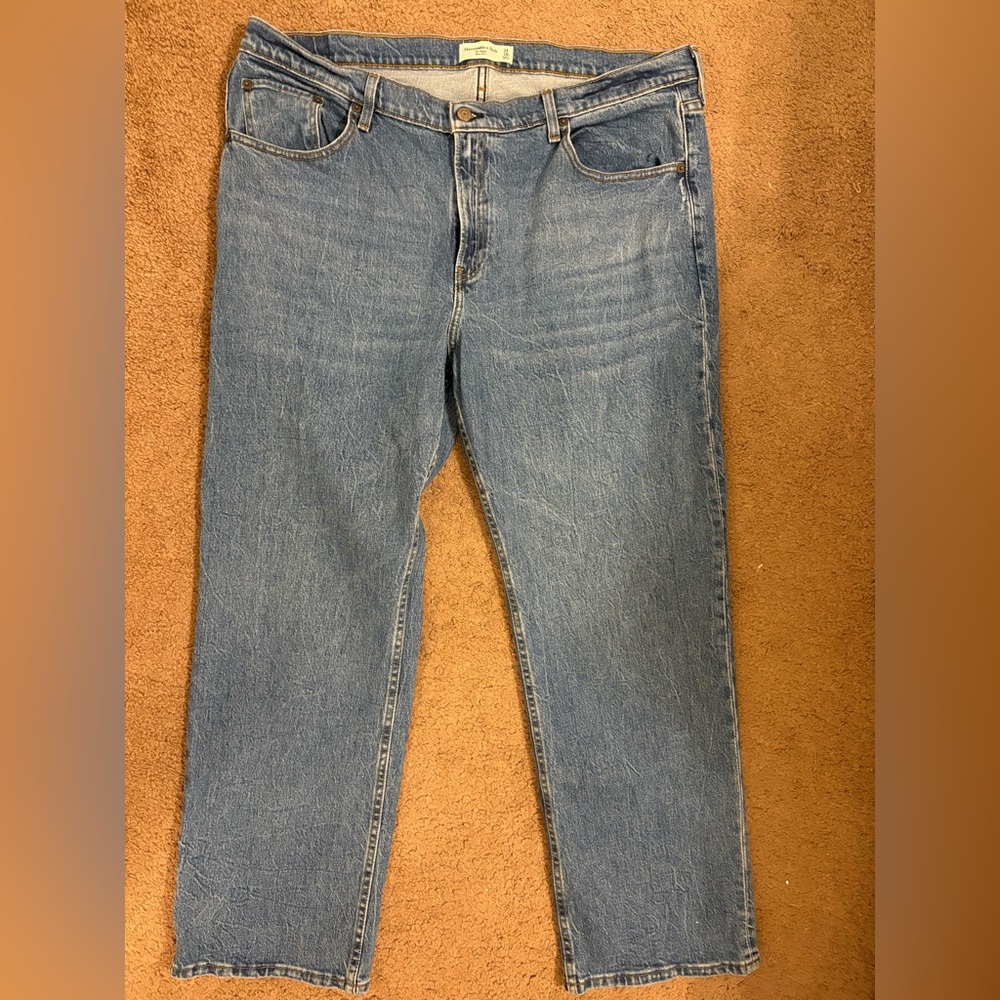 Abercrombie & Fitch Mid Rise Baggy Jean
